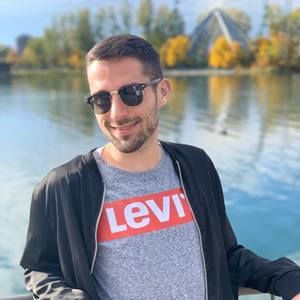 Meet your Posher, Robby